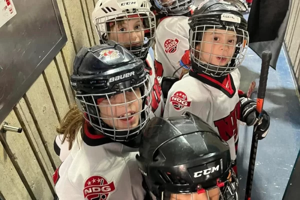 ndg-hockey-m9-jaguars-first-tournament-success-15